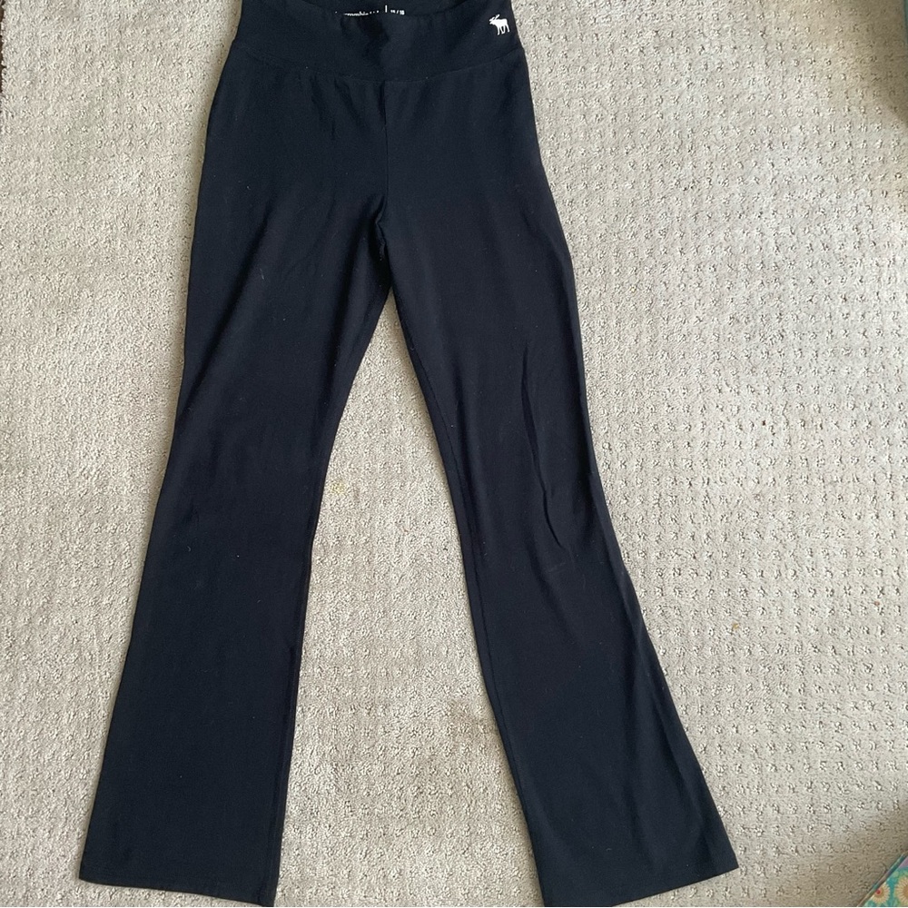 A&F Girls Flared Leggings